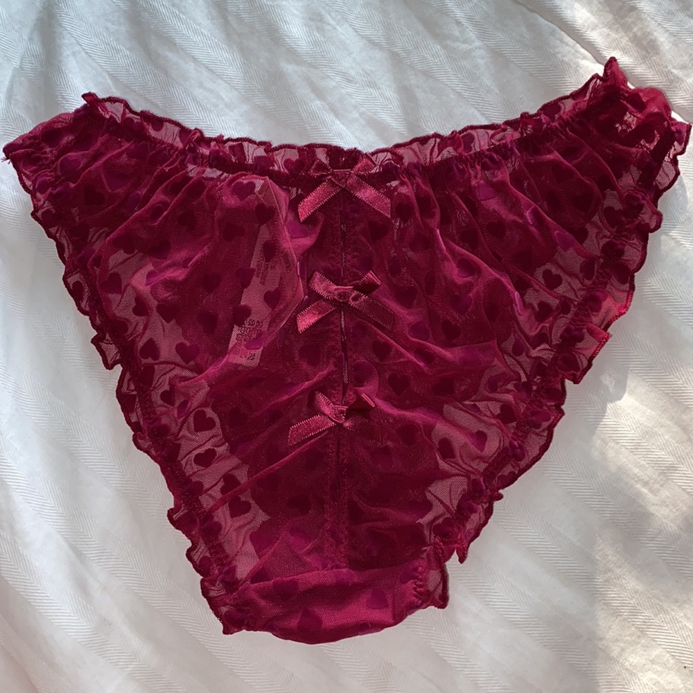 VS Cheekini - Picture 2 of 3